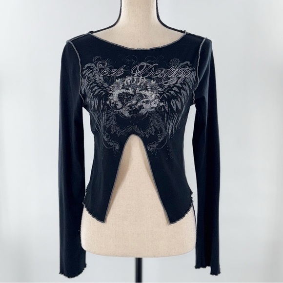 Urban outfitters Seek Destiny Split Black Graphic Long Sleeve Top size large - Picture 14 of 15